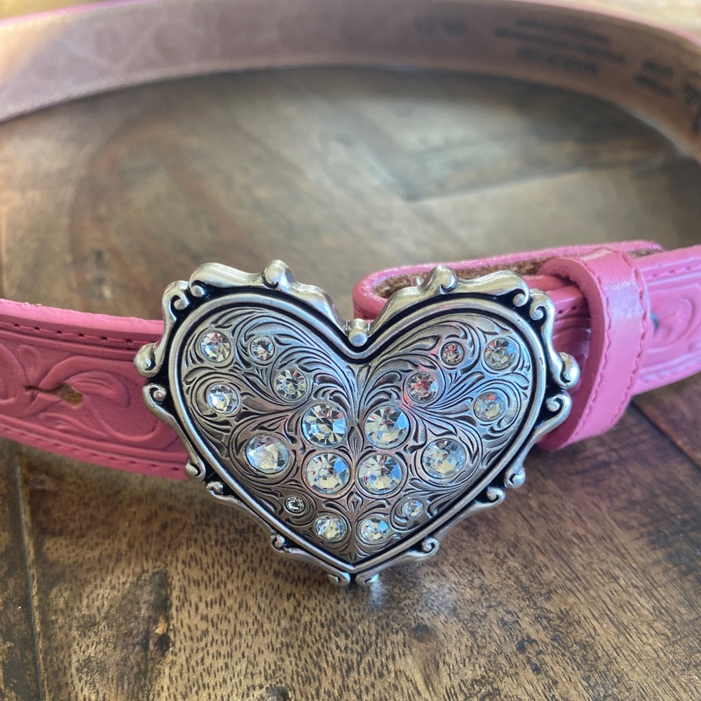 New Justin heart pink leather belt - size 28